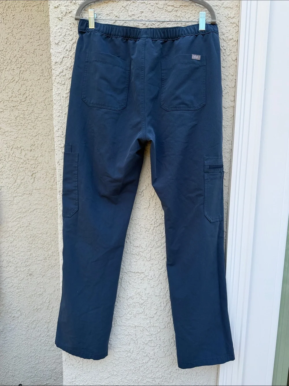 FIGS Mens Cairo Cargo Scrub Pants Technical Collection Dark Harbor Color Size M